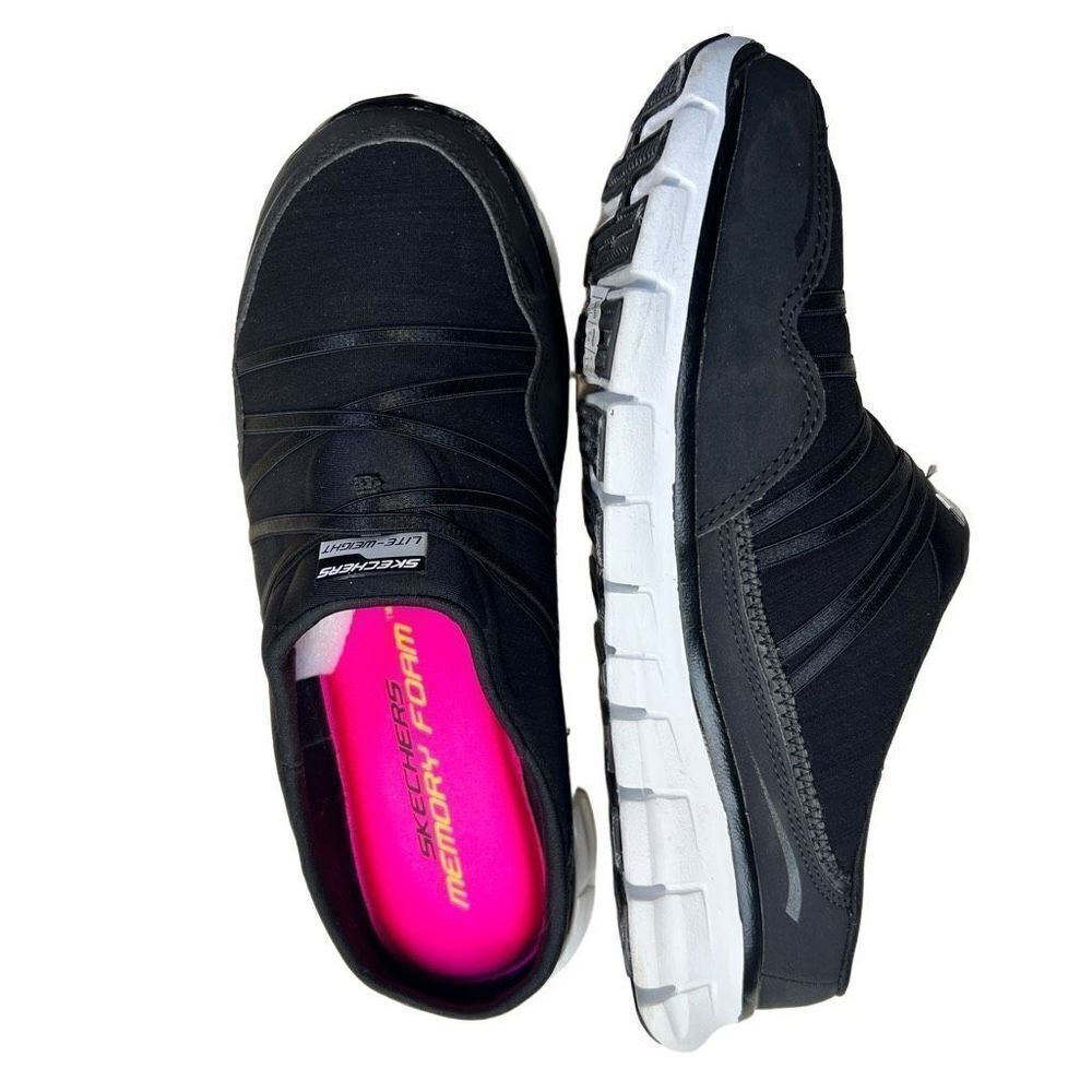 Skechers Sport Women's Size 7 Air Streamer Black/White Slip-On Mule